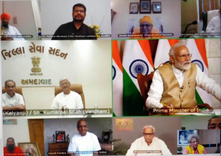 PM Modi talks to Gaytri Parivar Chief Pranav Pandya via vedio conferencing