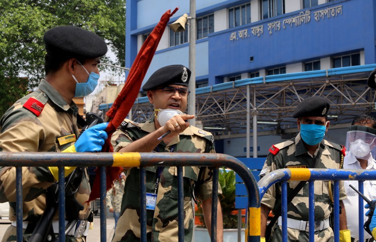 Central teams visit MR Bangur Hospital in Kolkata