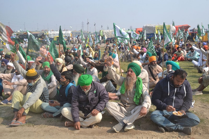 Farmers protest against Centre’s new farm laws