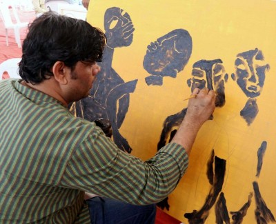 Mumbai: Artists make painting to protest against NRC, CAA