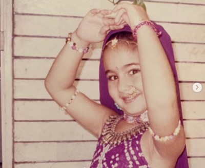 In her latest Instagram pics, Sara Ali Khan's smile will surely make your Sunday special 