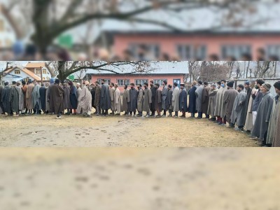 Kashmir votes in sixth phase DDC polls Sunday