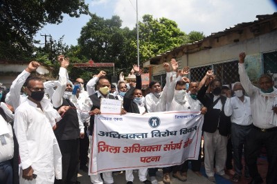 Protest at Civil Court in Patna