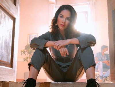 Sunny Leone back on set for work