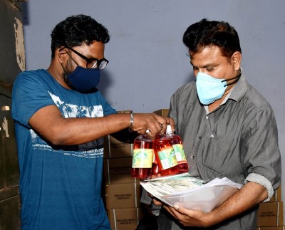 India registers 435 COVID-19 deaths in 24 hours 