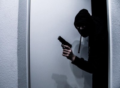 Gujarat: Bank robbedÂ 