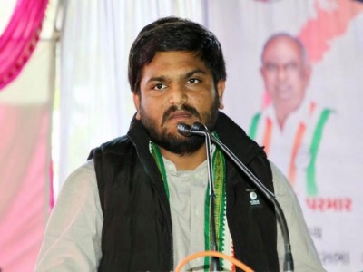 Non-bailable warrant against Congress leader Hardik Patel in sedition case