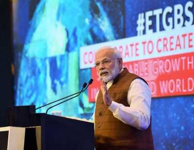 In his letter to fellow countrymen, PM Modi refers to 'tremendous suffering' faced by migrant labourers