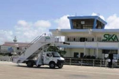 At least 6 people killed by suicide terrorist attack near Mogadishu airport