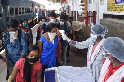 India witnesses biggest single-day spike in COVID-19 cases, death toll touches 8884