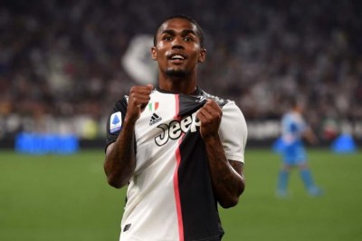 Injuries have made him consider retirement, says Juventus forward Douglas Costa