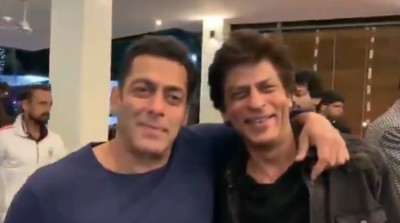 Top Bollywood producers file law suit against certain media houses for 'irresponsible reporting'