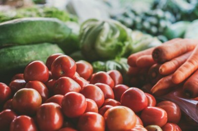 COVID-19 lockdown: Lost his job in US, Bengal youth turns vegetable seller