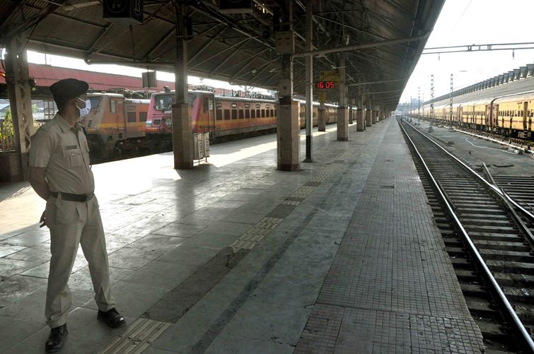 Deserted road in Kolkata during COVID-19 outbreak 