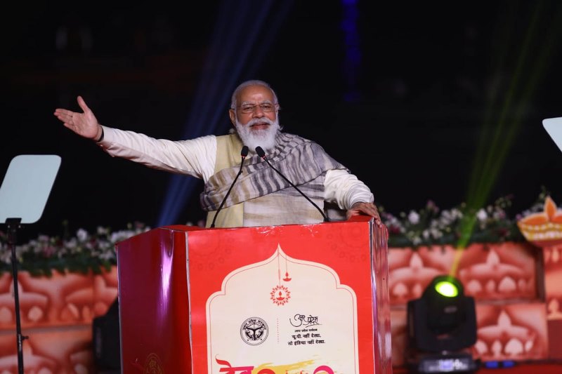 PM Modi witnesses sound and light show Dav Deepwali function in Varanasi