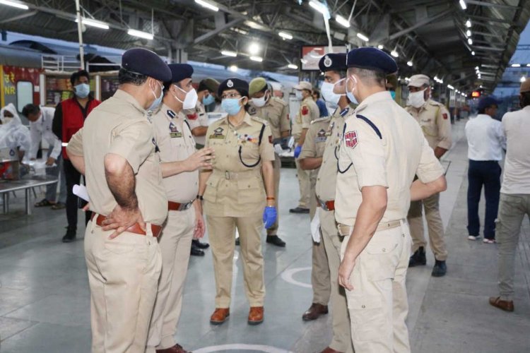 Police patrol at Jammu Tawi Railway Station