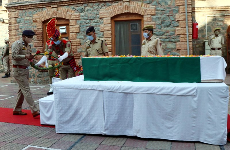 Kashmir: PSO Mohammad Altaf Hussain martyred