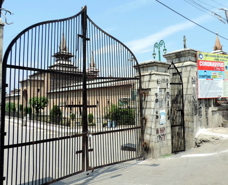 COVID-19: Lockdown in Srinagar
