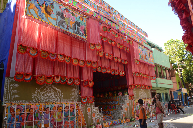 Durga Puja 2020 in Kolkata amid Covid-19