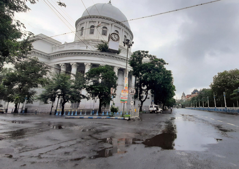 Roads in Kolkata wore a deserted look on the second day of lockdown on Friday