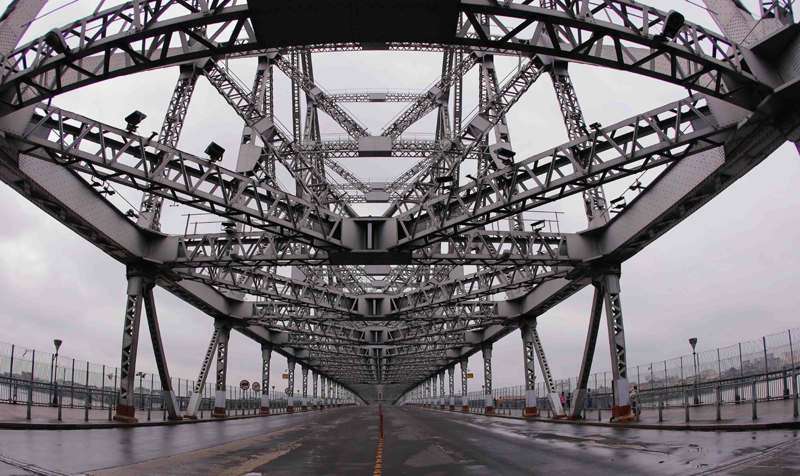 Roads in Kolkata wore a deserted look on the second day of lockdown on Friday