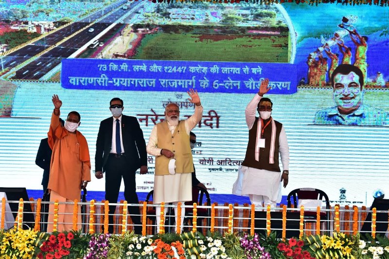 PM Modi witnesses sound and light show Dav Deepwali function in Varanasi