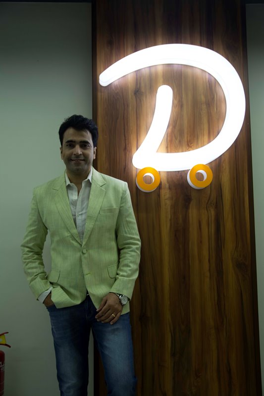 Abir Chatterjee, Madhumita inaugurate retail chain Daylis