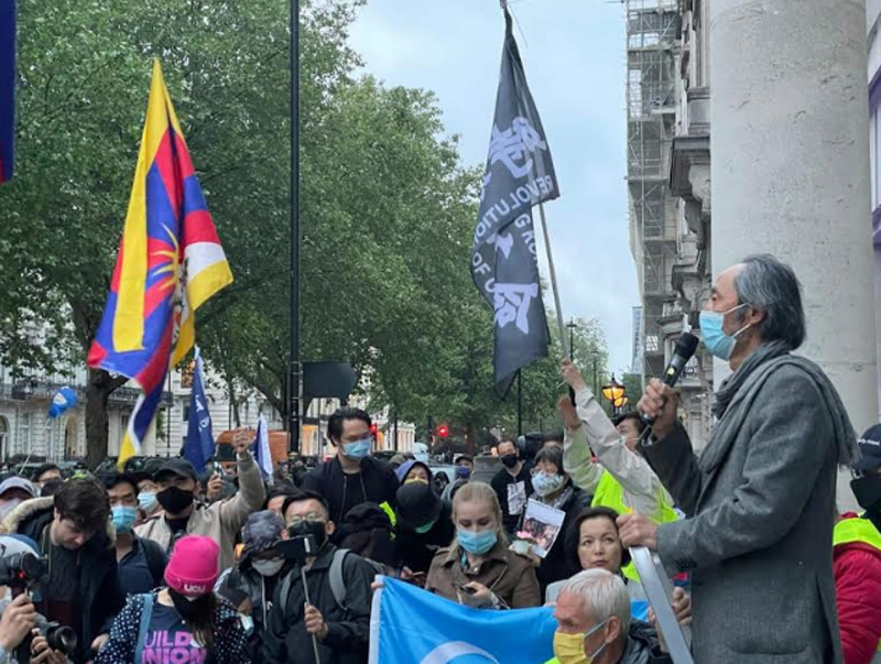 Remembering Tiananmen: Vigil held outside Chinese Embassy in London