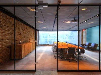 Hafele offers a range of solutions for application on glass doors and panels