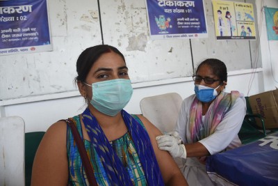 India’s COVID-19 vaccination coverage reaches nearly 40 cr: Ministry of Health