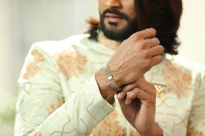 Jewellery brands in Kolkata offer special jewellery collection for men