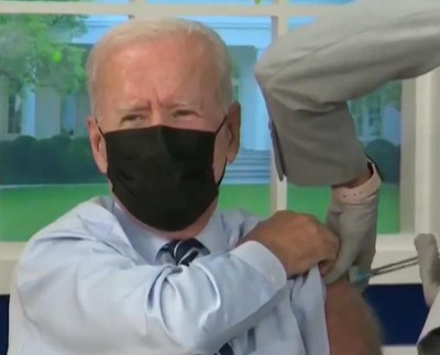 US President Joe Biden gets COVID-19 booster shot