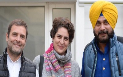 Punjab: Amrinder Singh approves Sidhu's elevation but wants upper hand in state matters