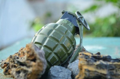 Kashmir: Two CRPF personnel, civilian injured in grenade attack in Baramulla