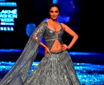 Kiara Advani scorched the ramp in Manish Malhotra’s latest couture bridal wear at Lakme Fashion Week
