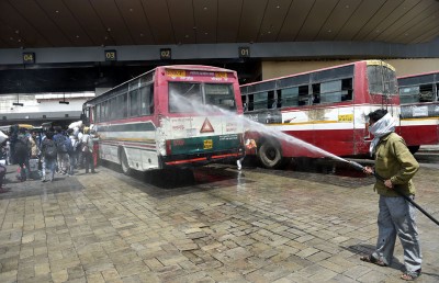 India witnesses 2023 new COVID-19 deaths, nearly 3 lakh fresh cases in past 24 hours 