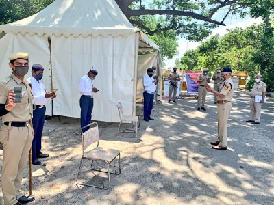Delhi police bust terror module, arrest 'Pak-trained' terrorists: Reports