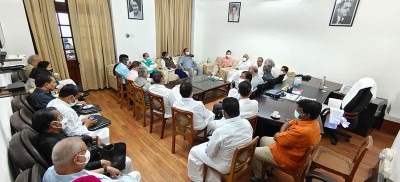 Parliament: Opposition leaders show unity on last day of monsoon session