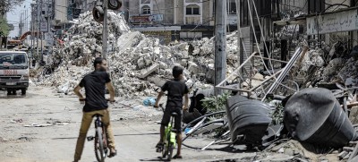 Ceasefire can’t hide scale of destruction in Gaza, UN warns, as rights experts call for ICC probe