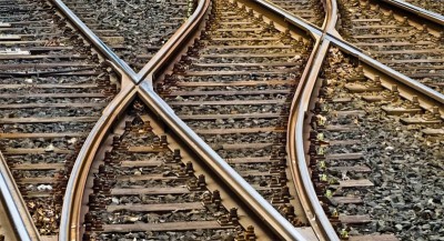 Bangladesh: Train hits bus at level crossing, 2 die