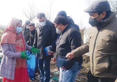 Jammu and Kashmir:  Cleanliness drive held in Hokersar wetland