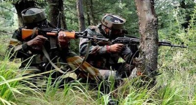 Kashmir: Alert troops foil infiltration bid at LoC in Uri, kill 1 militant