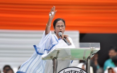 Mamata Banerjee calls upon individuals, organisations, political parties to join forces to defeat BJP