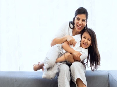 Kotak Silk salutes #MomsOnDuty this Mother’s Day