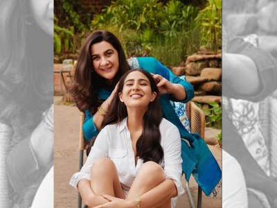 Sara Ali Khan gets champi from mother Amrita Singh. See pic