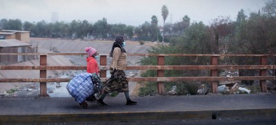 Arbitrary expulsions of migrants in Chile must stop immediately, urge rights experts