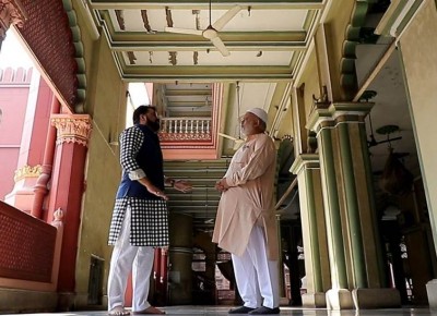Talwar Talks revisits Nakhoda Masjid of Kolkata