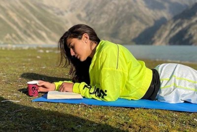 Sara Ali Khan leaves fans amazed with her Kashmir trip images