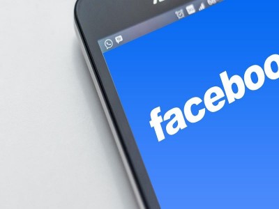 Tharoor-led parliamentary panel rejects online meeting with Facebook
