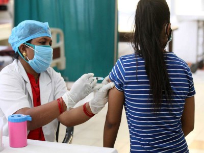 India likely to complete 100 cr vaccine doses tomorrow morning